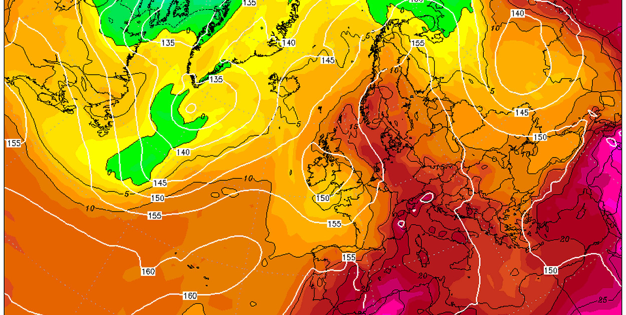 Temperaturę powietrza na wysokości około 1,5 km nad Ziemią w niedzielę 15 czerwca 2025 r. (źróło: www.wetterzentrale.de)