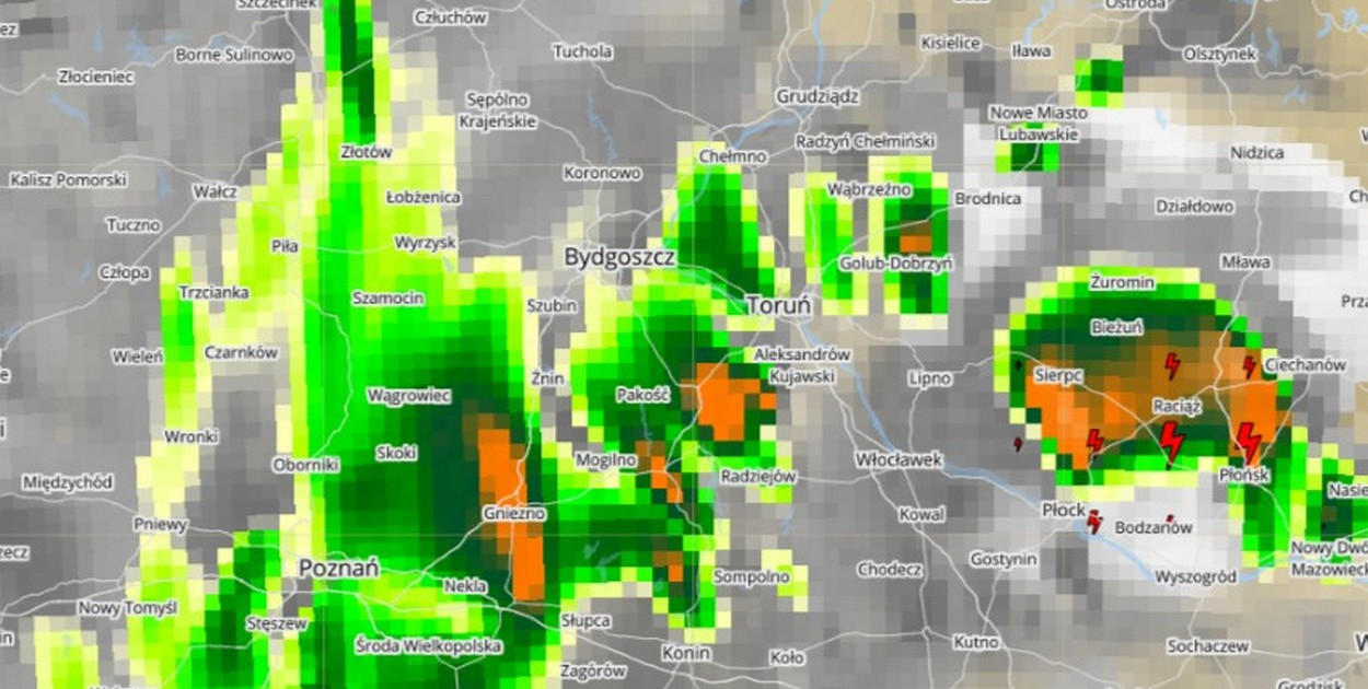 Przewidywane na niedzielę strefy opadów (https://www.meteo.pl/mapy)