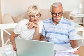 ZUS ponownie przeliczy emerytury. Te roczniki mają zyskać najwięcej-4560