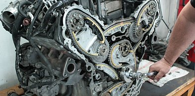 Czy modyfikacje silnika i chip tuning wpływają na trwałość rozrządu?