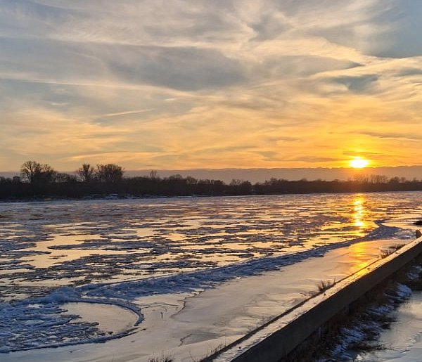 Wysokie prawdopodobieństwo zamarznięcia Wisły w Toruniu!