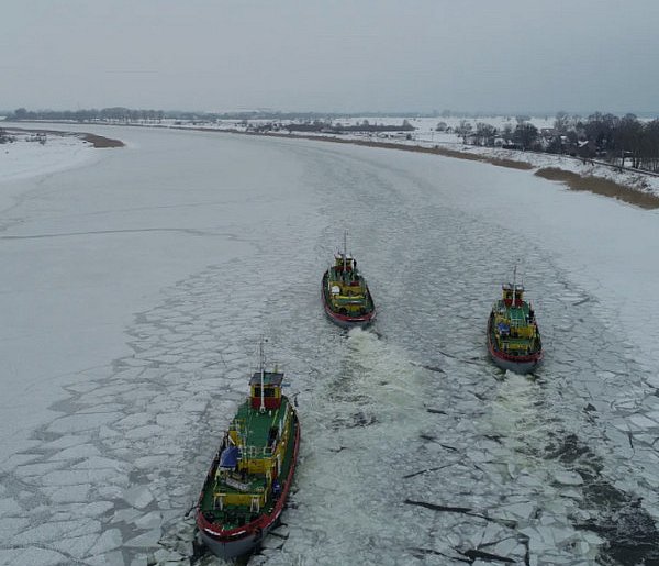 Rozpoczyna się znaczne ocieplenie i lodołamanie na Wiśle - w sobotę ślisko!