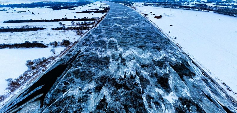 Zamarzająca Wisła...