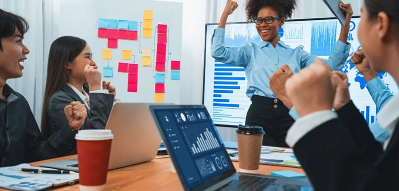 Jak poszerzać swoją wiedzę z zakresu IT?