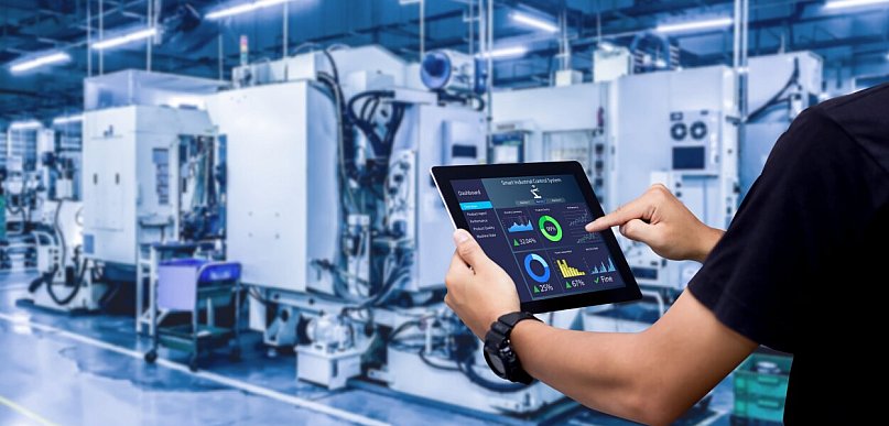 Monitoring zużycia energii w firmie – jak ograniczyć koszty mediów produkcyjnych?