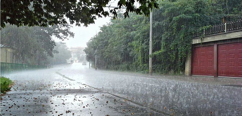 Zbliżają się obfite i rozległe opady deszczu (czwartek)